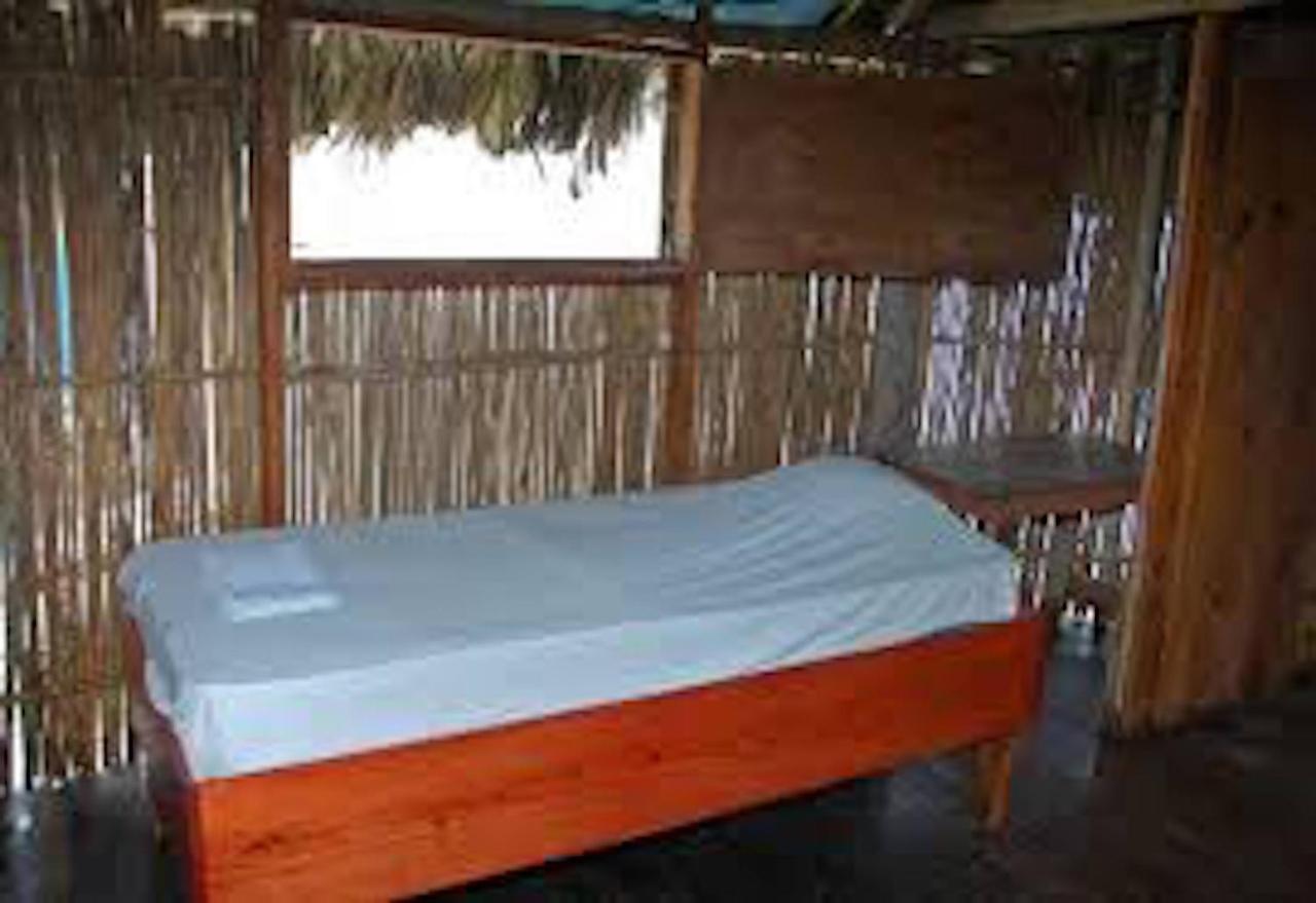 San Blas Islands - Private Cabin Over-The-Ocean Including Meals Mandinga Número Uno Eksteriør bilde
